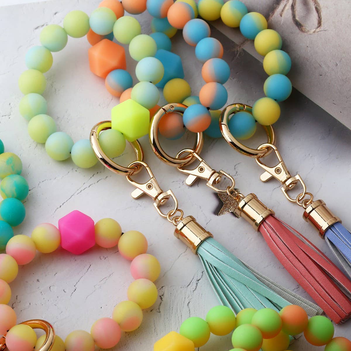 Glow in the Dark Silicone Bead Bracelet Keychain_CWAB5014