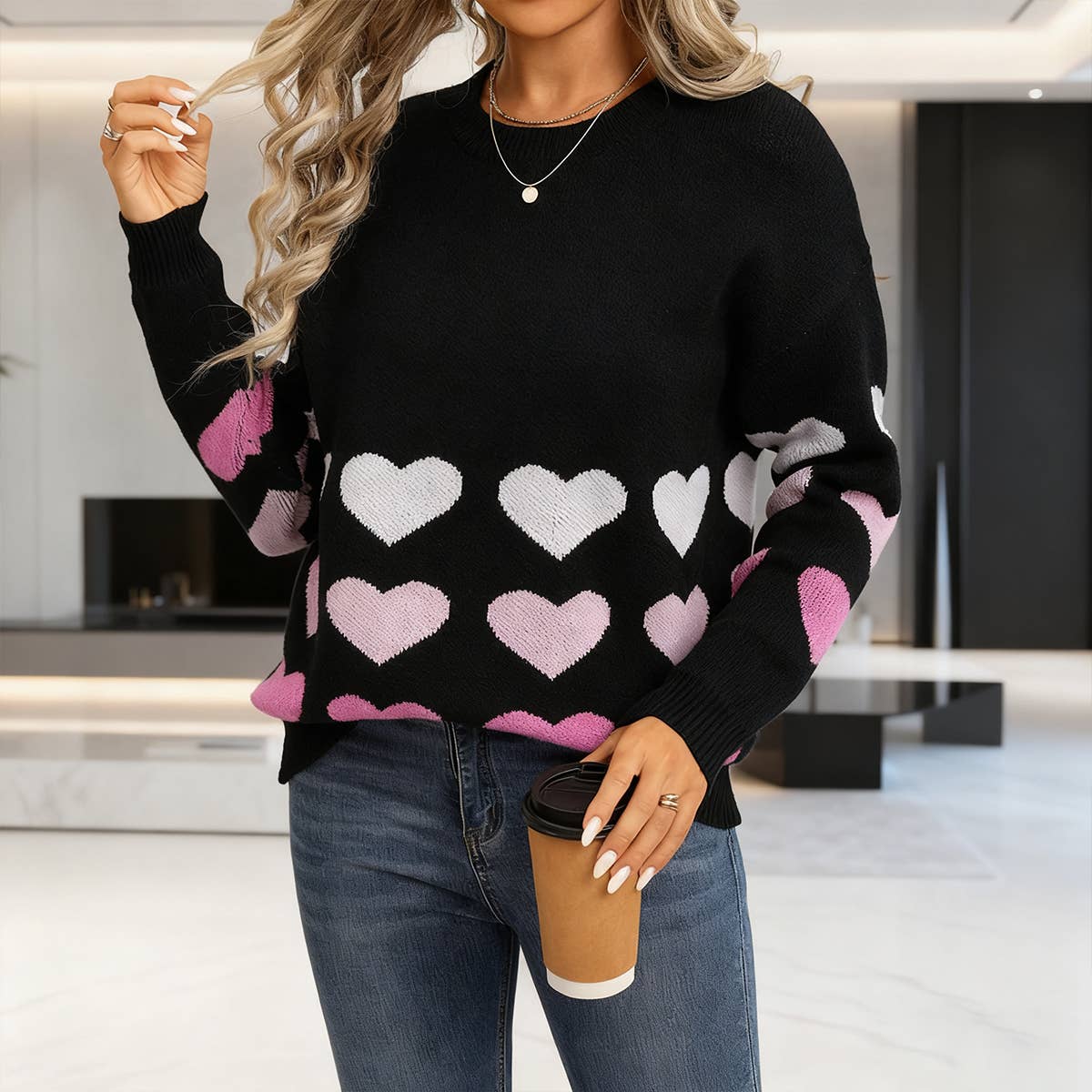 Round-neck knitted gradient heart sweater