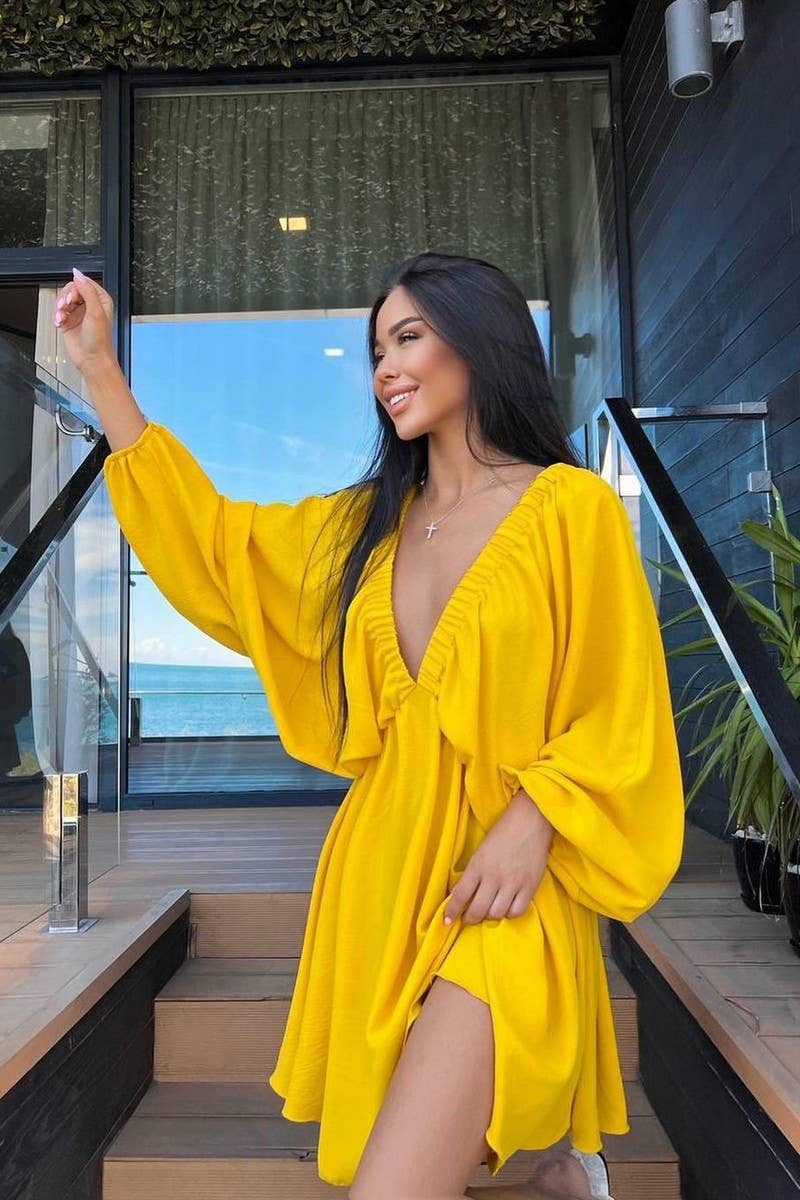 CWDSD6540_SOLID COLOR LANTERN SLEEVE V-NECK SEXY DRESS