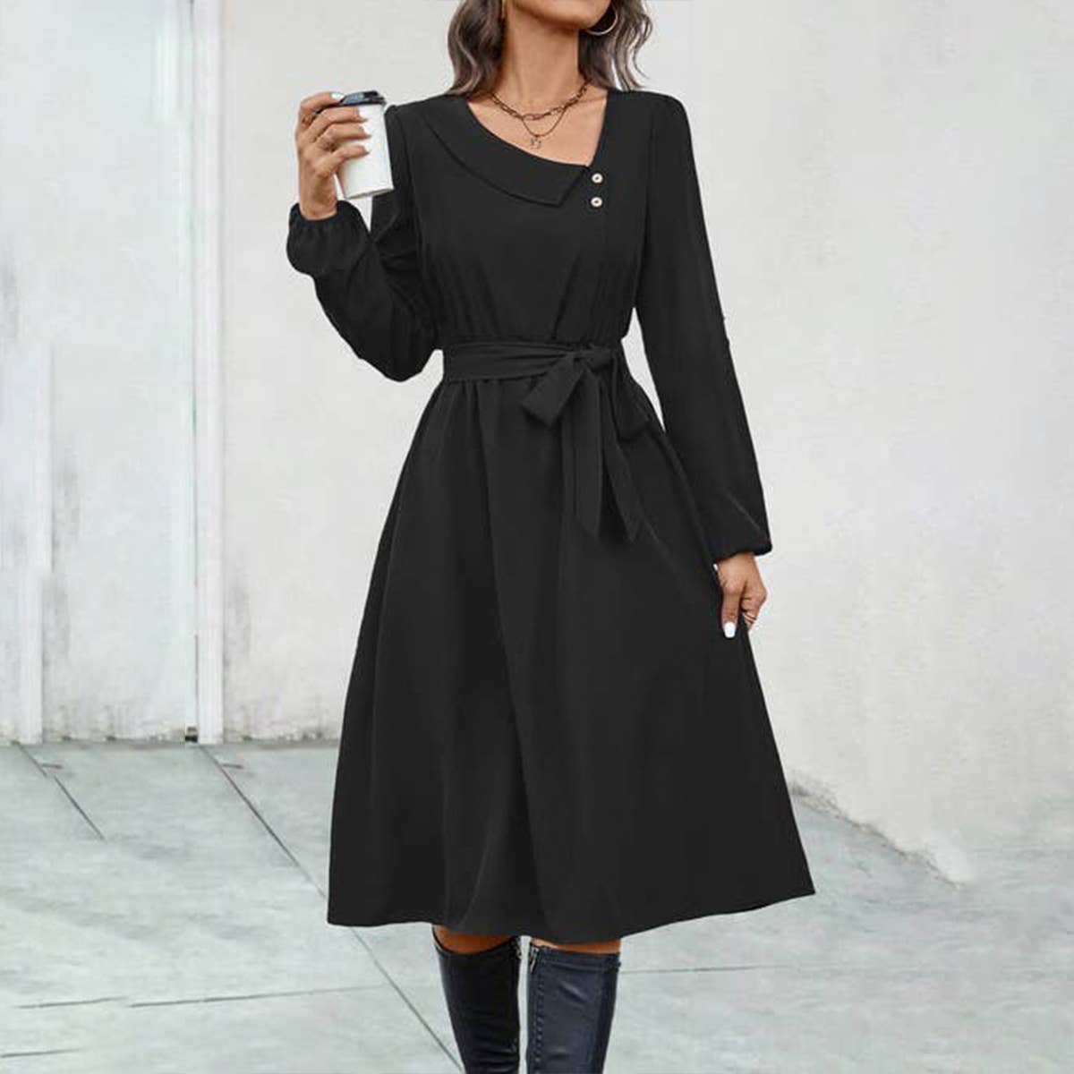 LONG-SLEEVED DRESS WITH IRREGULAR COLLAR