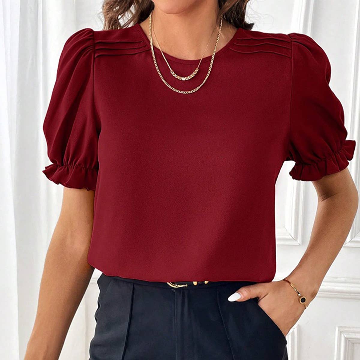 Stylish solid color puffed sleeve crew-neck shirt