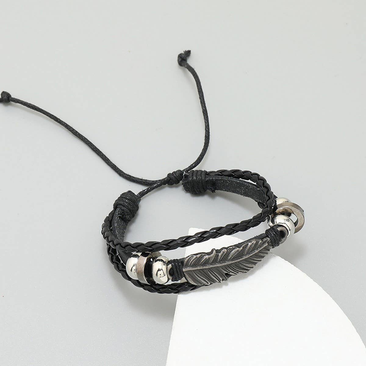 SIMPLE ALLOY FEATHER BEADED LEATHER BRACELET