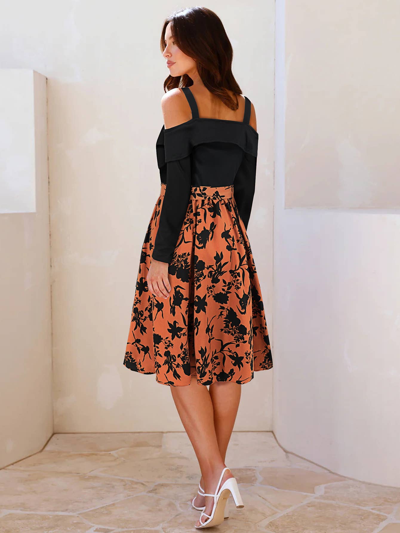 Long-sleeved off-the-shoulder floral dress