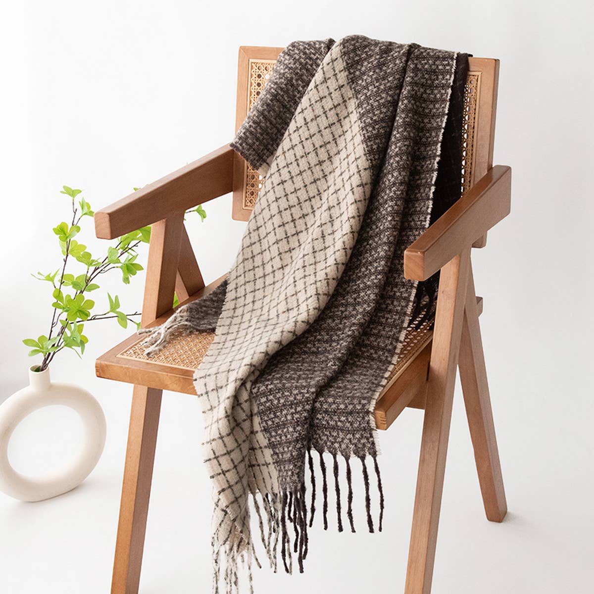 Soft Plaid Scarf - Vintage Tassel Women's Wrap_CWASC1001