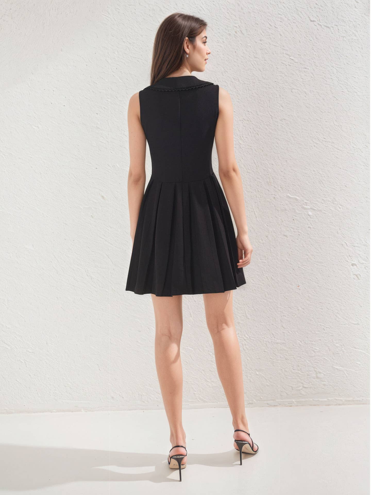 Lace V-neck slim and versatile wide hem dress