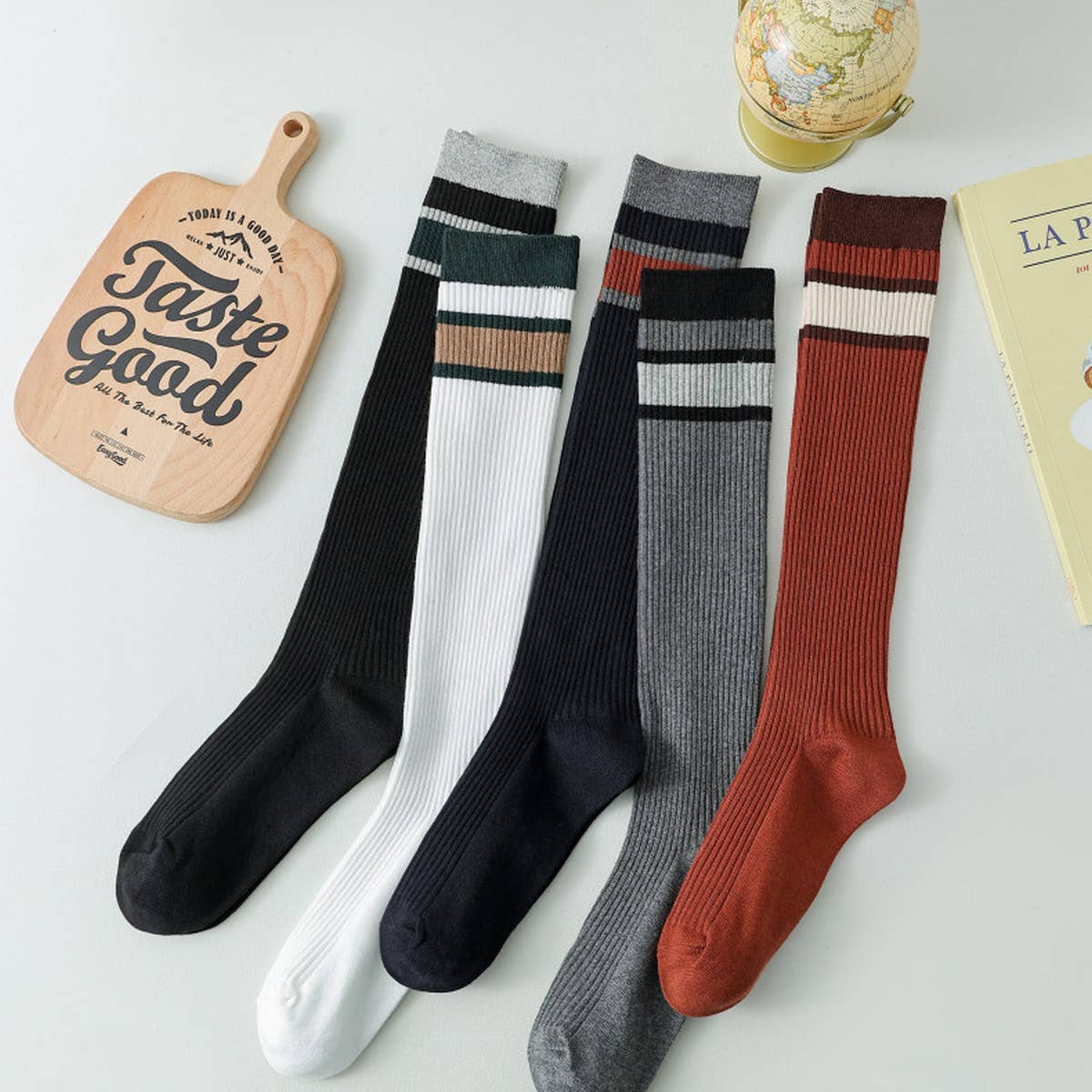 2024 NEW COLOR CONTRAST STRIPED MID-CALF SOCKS_CWMS0649