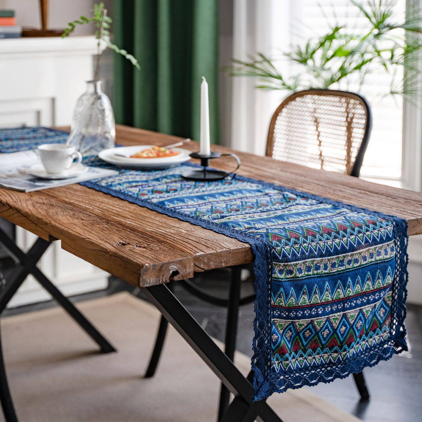 MULTI PATTERNED LACED DETAIL TABLE RUNNER