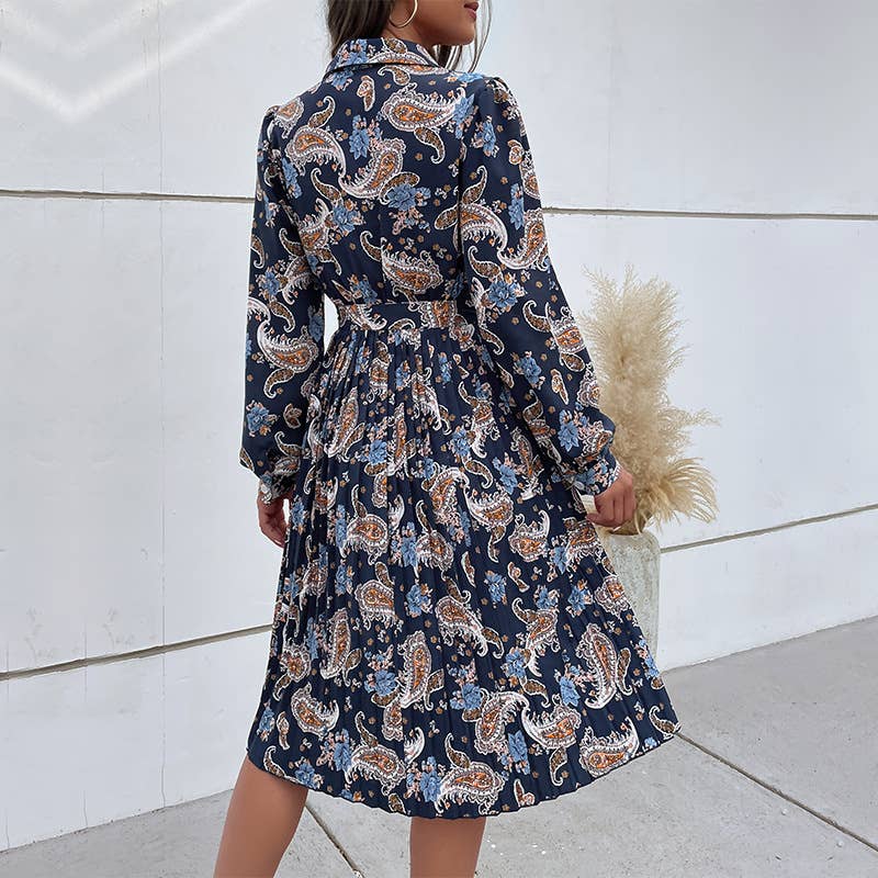 Lapel,figure-hugging,waist-cinching pleate dress