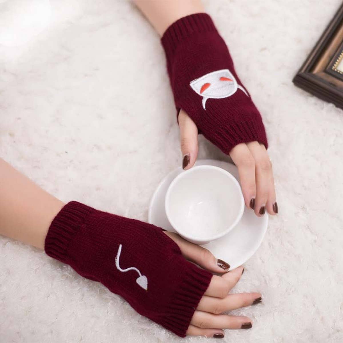 CWAG00532_HALLOWEEN EMBROIDERED FINGERLESS GLOVES