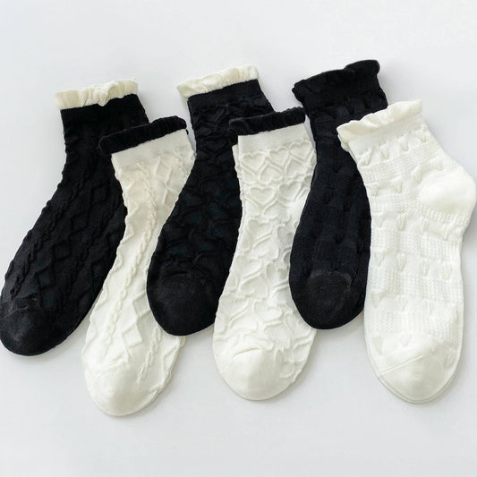 Rhombus, Heart Pattern Ruffle Ankle Socks
