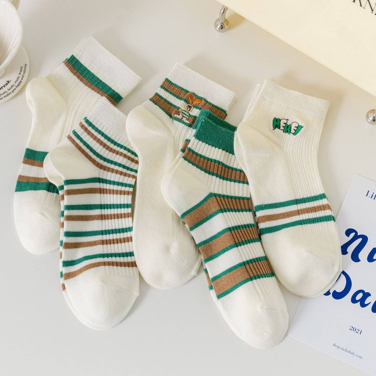STRIPED EMBROIDERED BUNNY SOCKS FOR WOMEN_CWMS2026