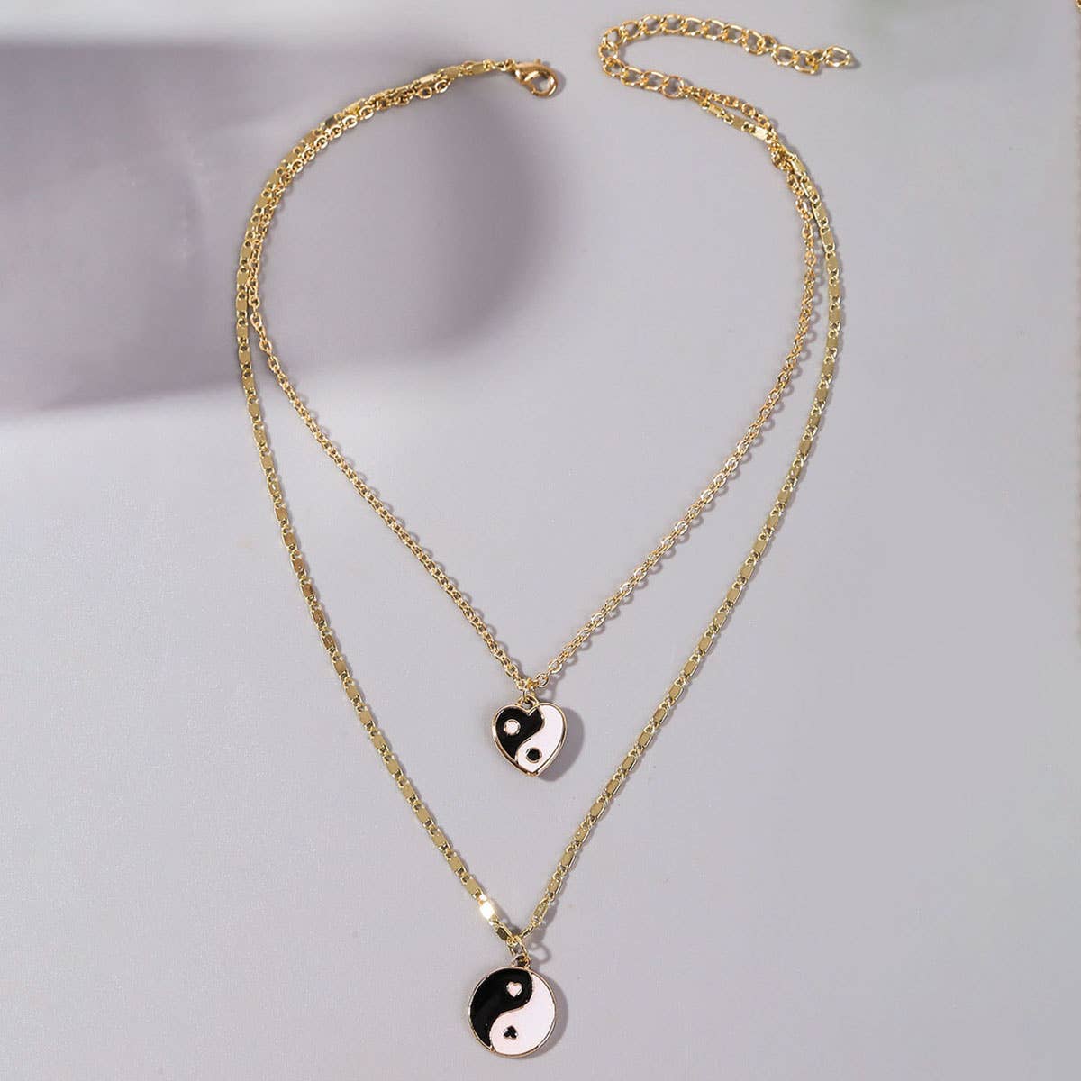 HEART CHARM LAYERED NECKLACE