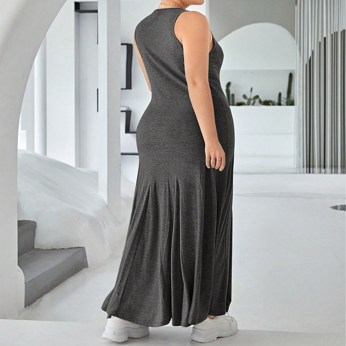 Chic Sleeveless Round Neck High-Waist Dress