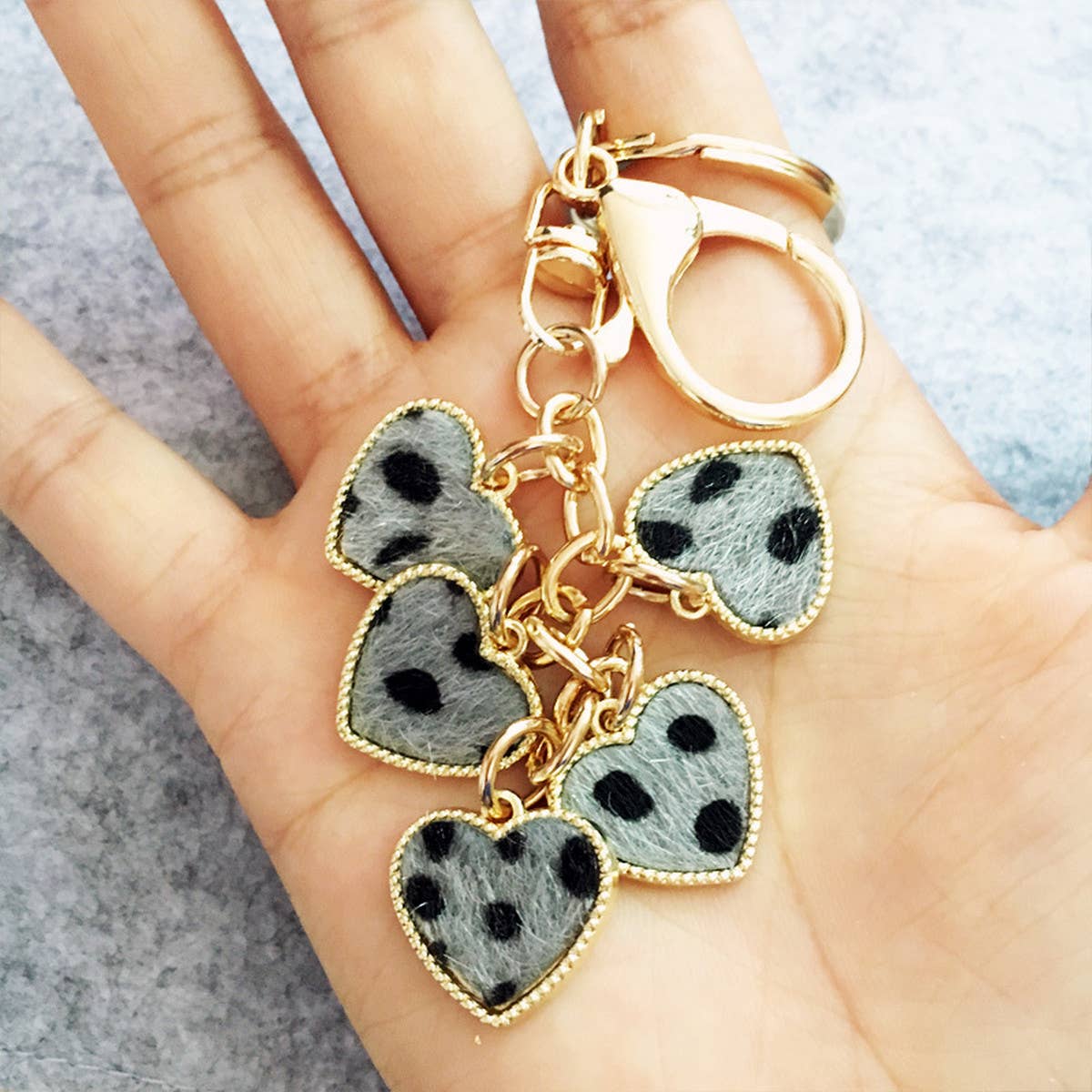 NEW LEOPARD HEART PENDANT KEYCHAIN
