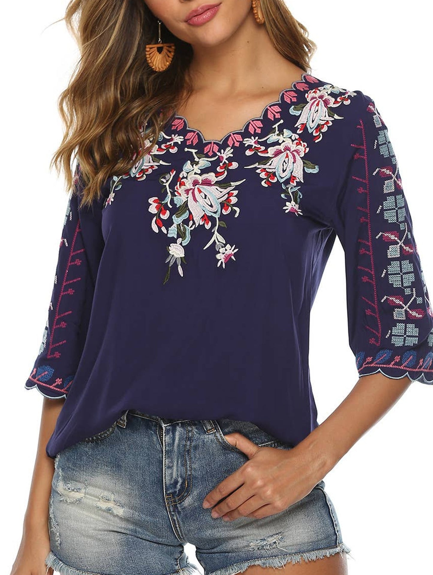 COTTON V-NECK FLORAL EMBROIDERED TOP_CWTBLL0824