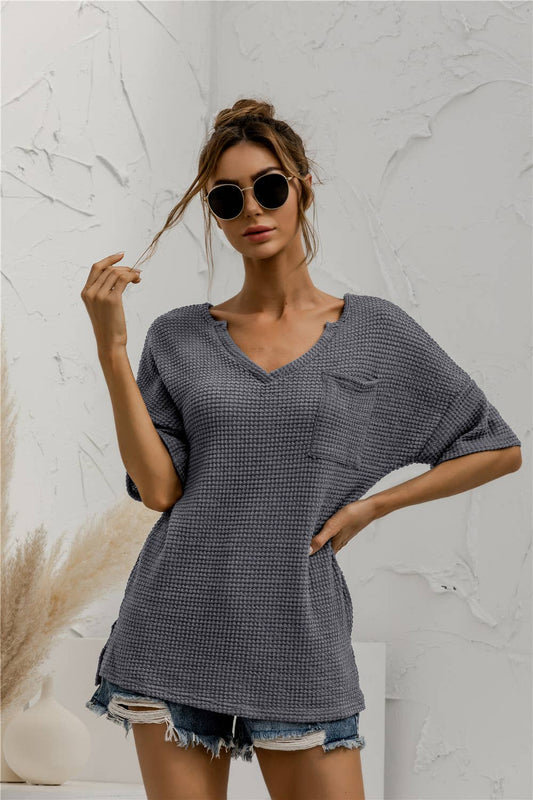 V-neck pocket slit solid-color knitted top