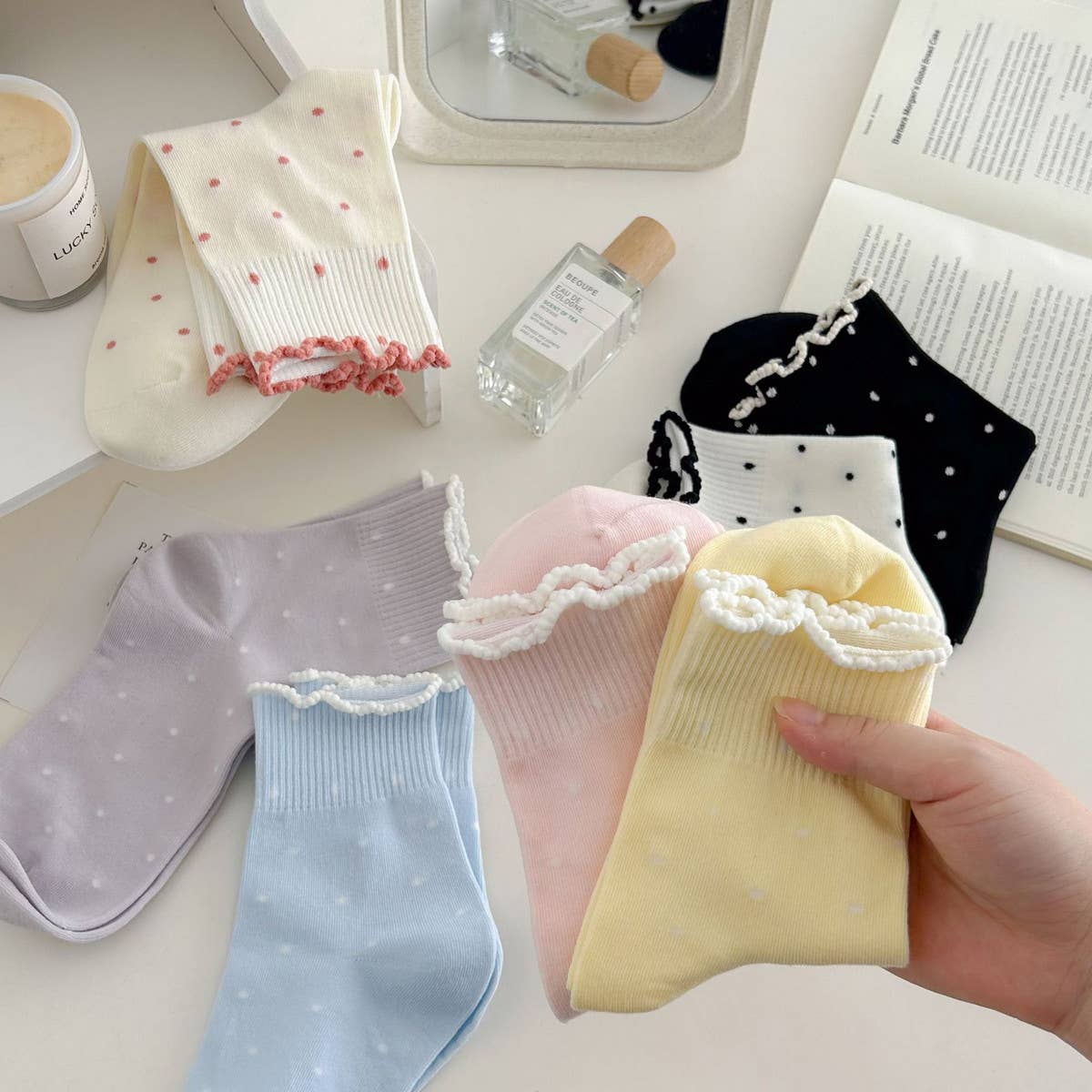 ALL-MATCH NEW POLKA DOT MID-CALF SOCKS_CWMS0953