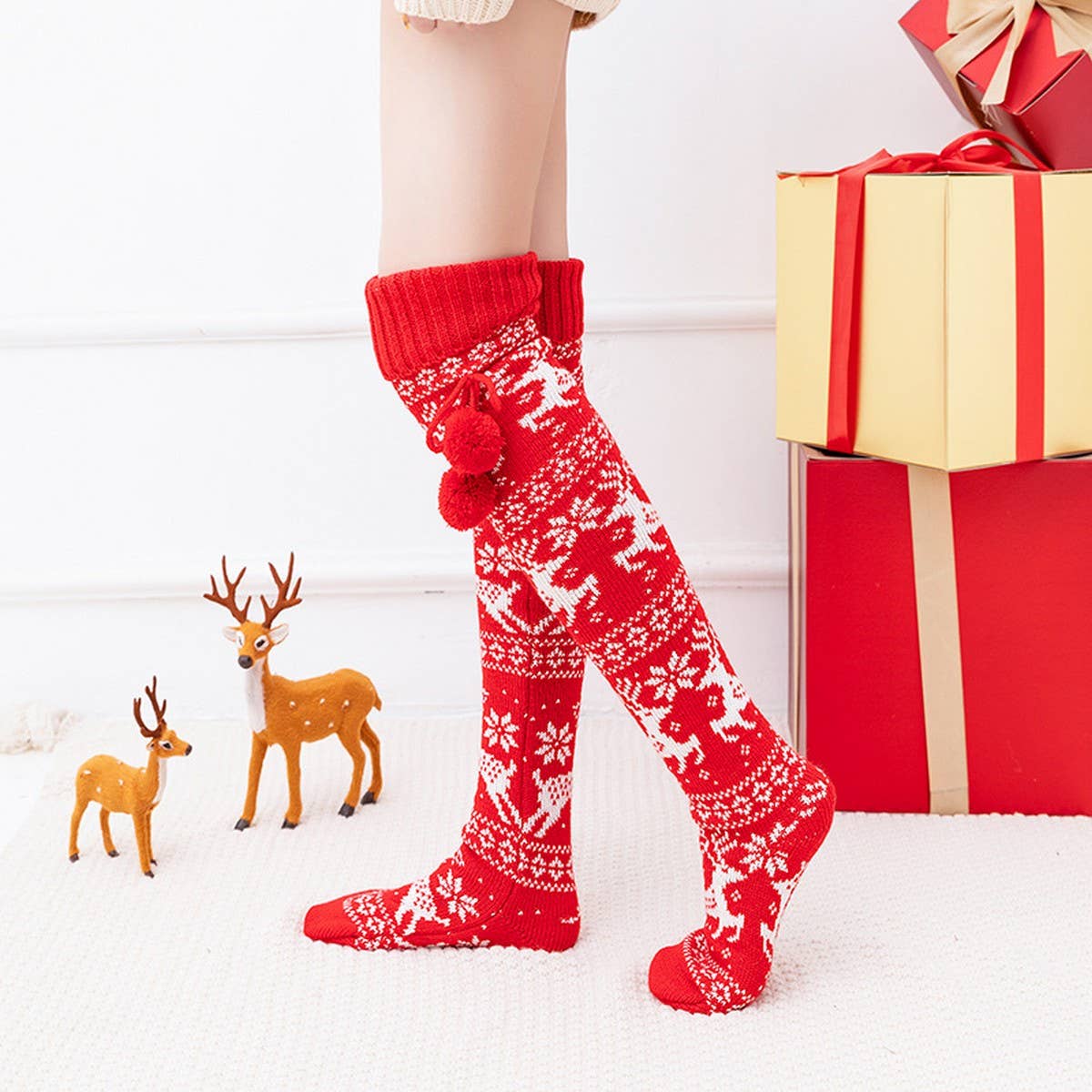 CHRISTMAS ELK BALL LONG KNEE-HIGH SOCKS