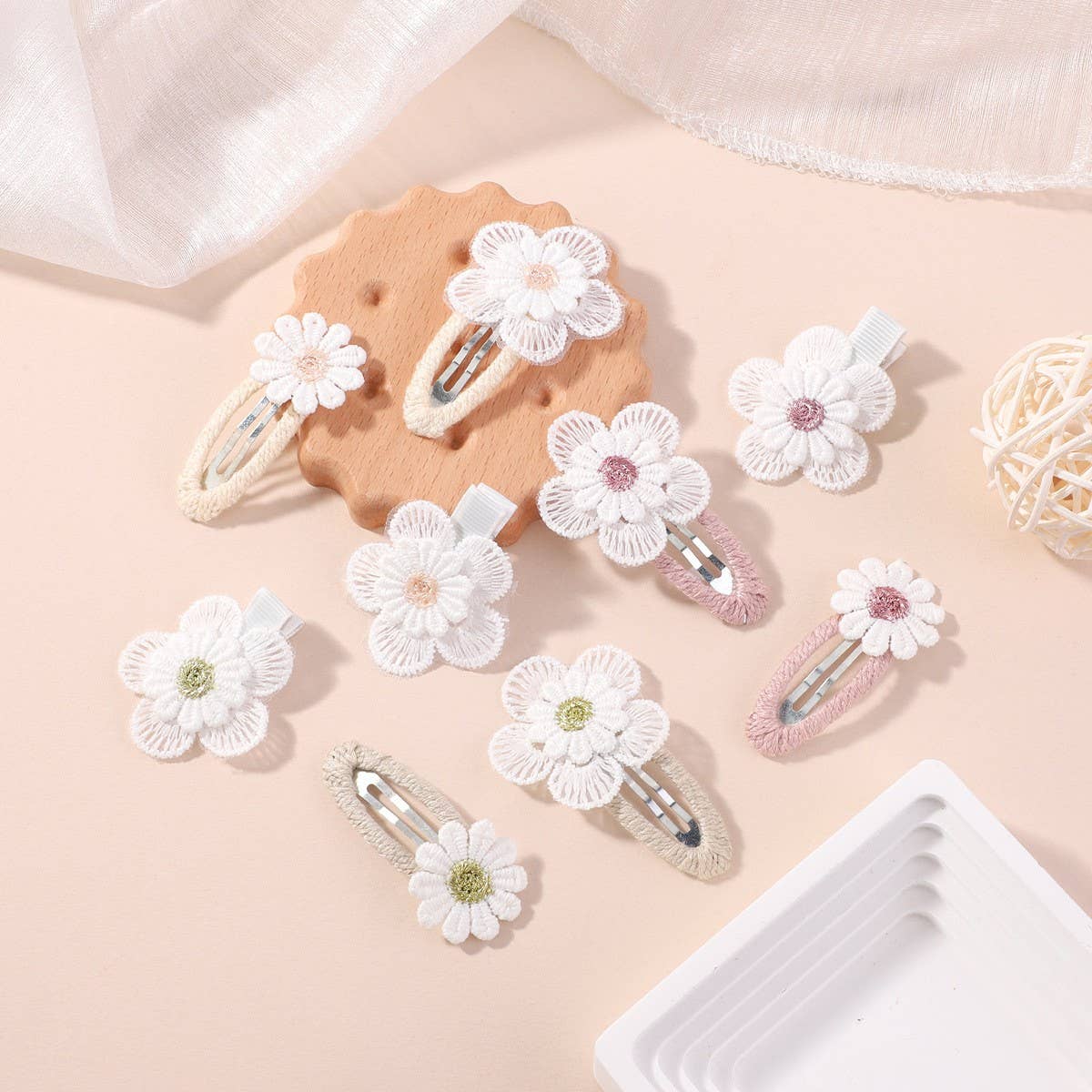 Fresh Daisy Hair Clip Set ? Handmade Fabric Clips