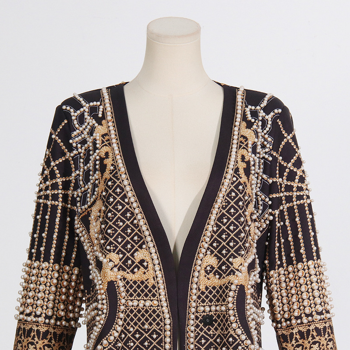 Elegant Loose Fit V-Neck Printed Long Trench Coat