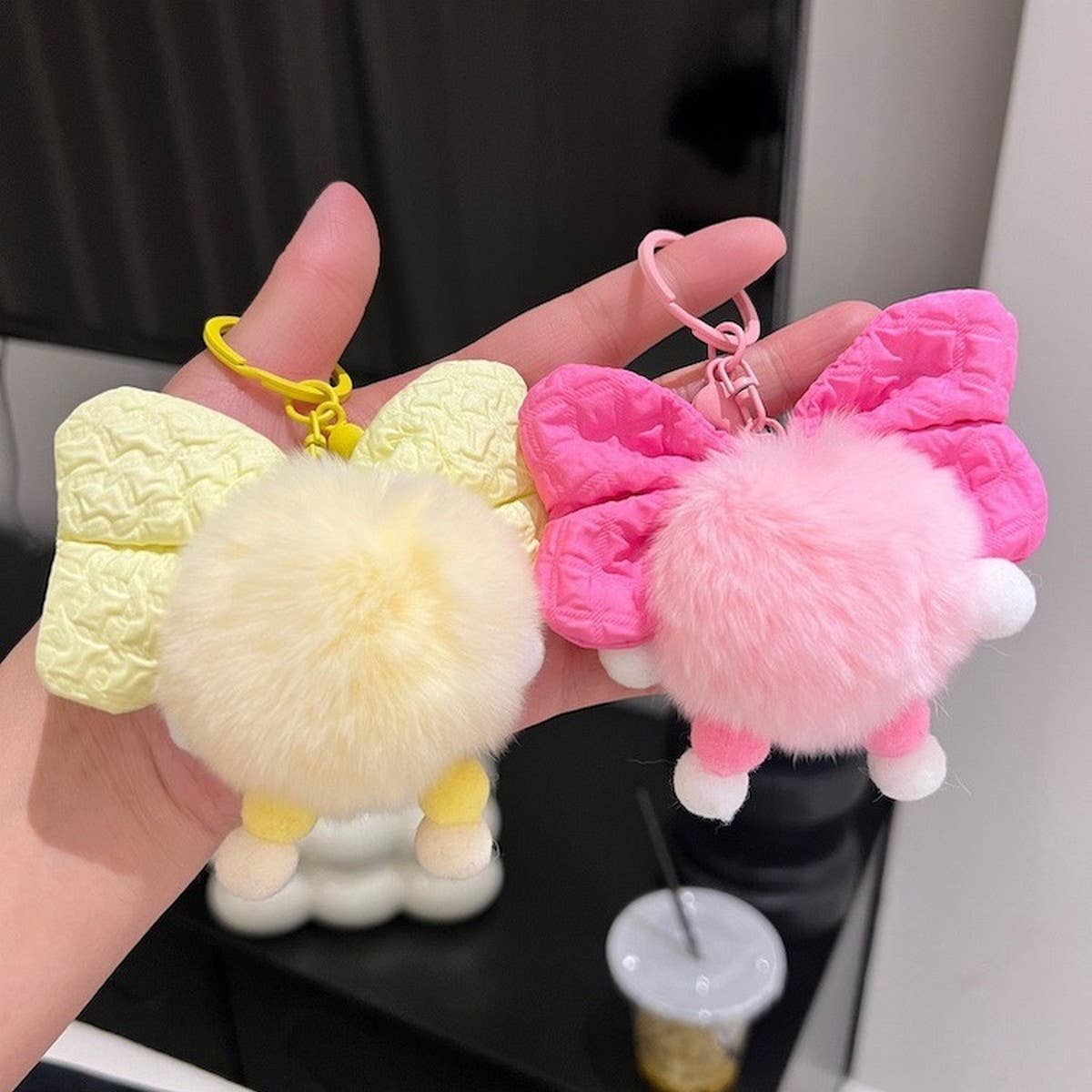 CUTE PLUSH BALL CAR KEYCHAIN BAG PENDANT GIFT