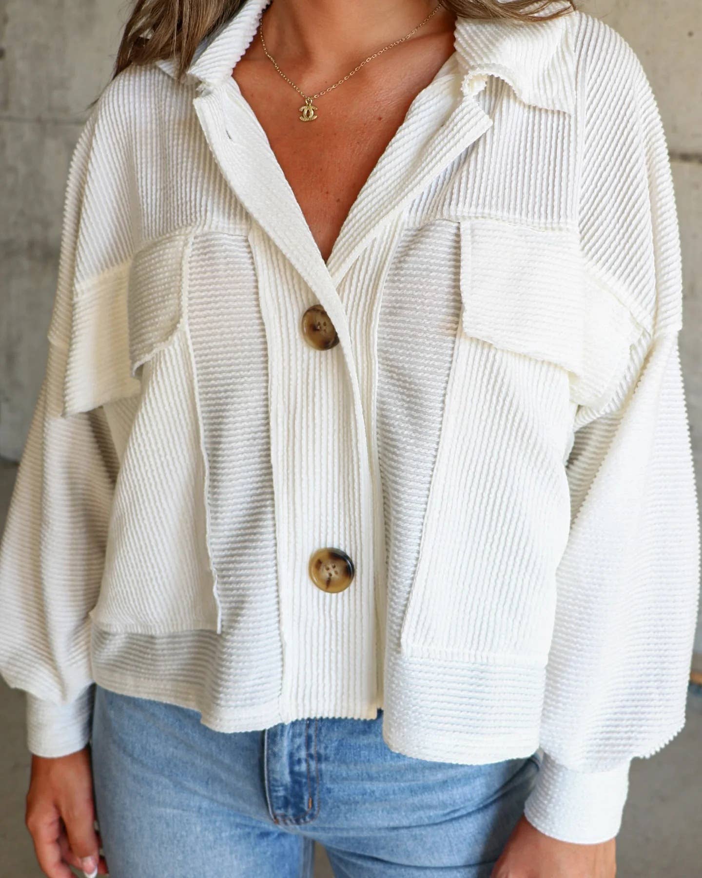 Striped single-breasted long-sleeved jacket