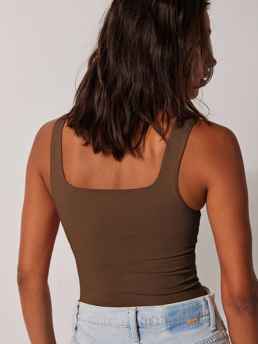 Solid color square neck slimming halter top