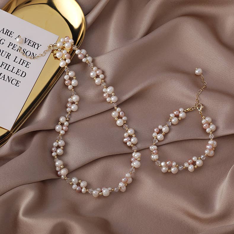 Niche design freshwater pearl patchwork bracelet