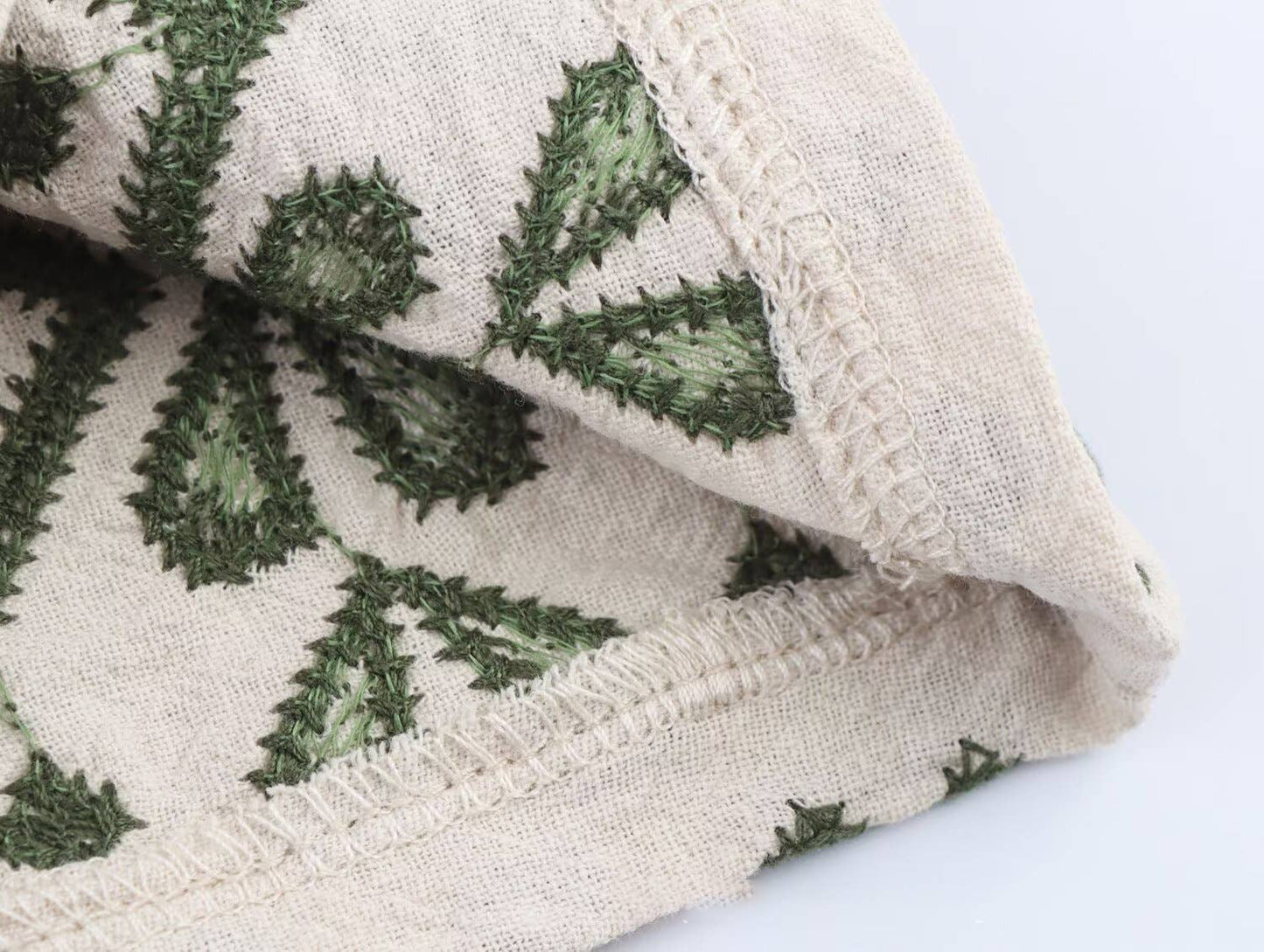 Fashion versatile embroidered casual trousers