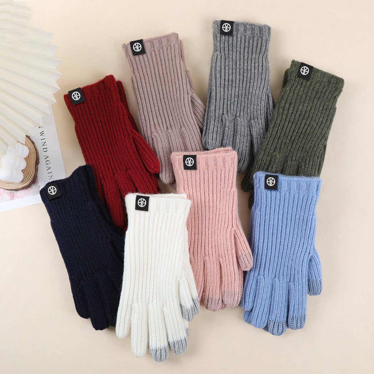 SOLID COLOR VERTICAL STRIPED TOUCH SCREEN GLOVES_CWAG0386