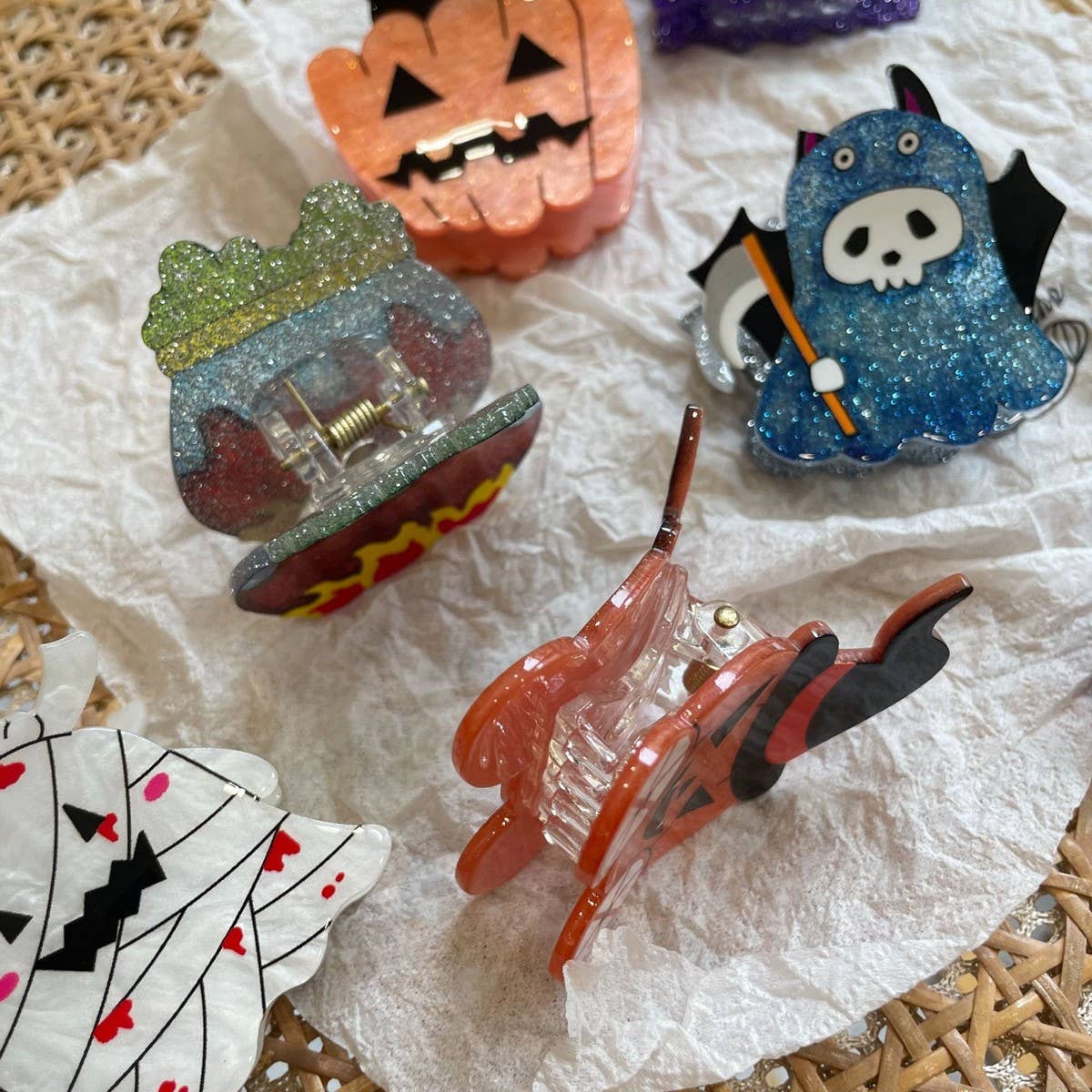 HALLOWEEN SERIES CUTE CARTOON HAIR CLAW CLIP