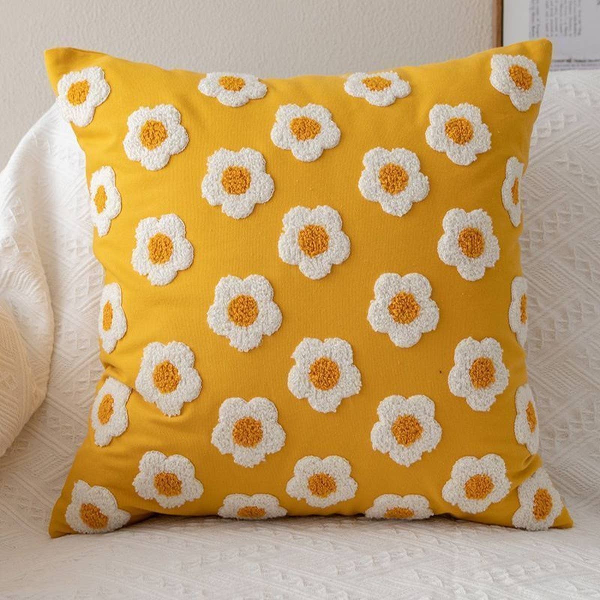 Daisy Flower Pillow with Insert for Sofa/Bed Decor