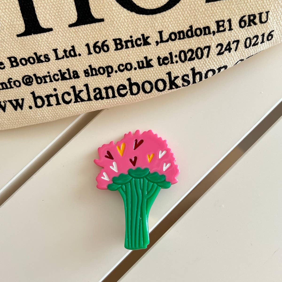 CWAHA07744_CARTOON TULIP BIRD ACETATE HAIR CLIP FOR WOMEN