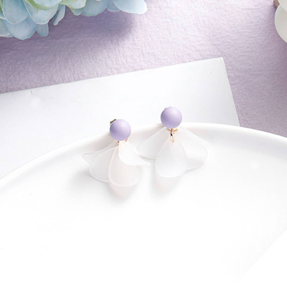 Purple simple and fresh floral stud earrings
