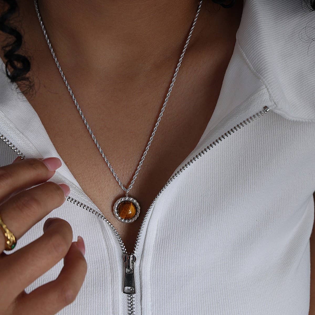 TURQUOISE VINTAGE PENDANT EARRINGS NECKLACE