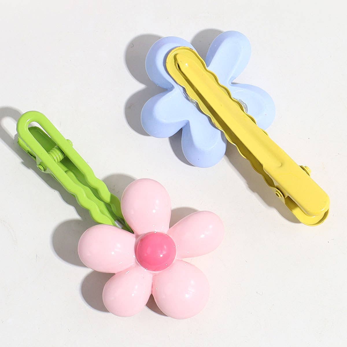 GEOMETRIC COLORFUL FLOWER HAIRPIN