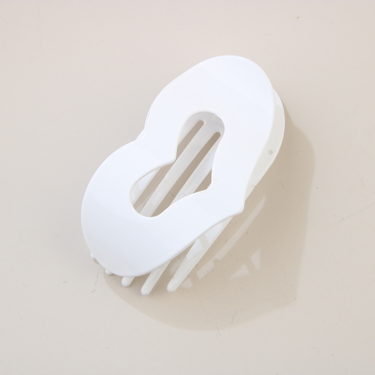 Love Shape Duckbill Clip ? No-Slip Half-Up Pin