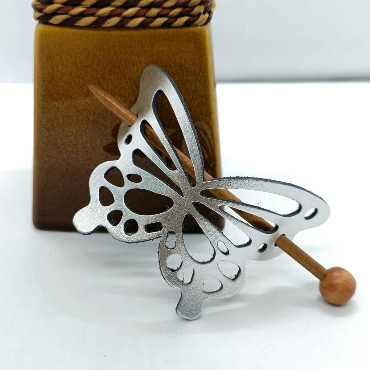Metallic Leather Vintage Butterfly Hairpin