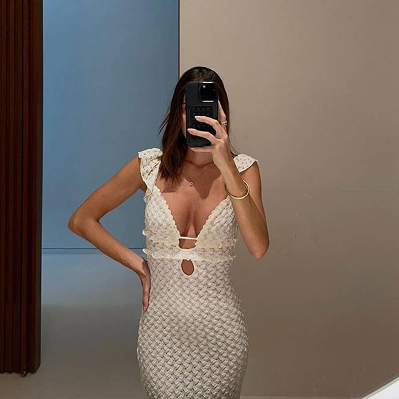Fashionable bubble wave figure-hugging dress