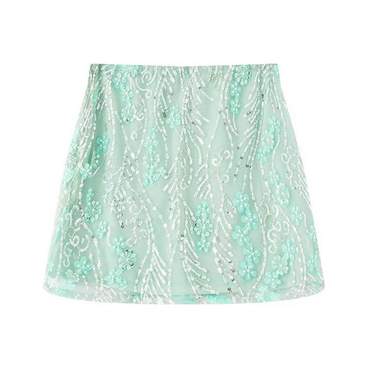 Body-wrapping three-dimensional sequined skirt