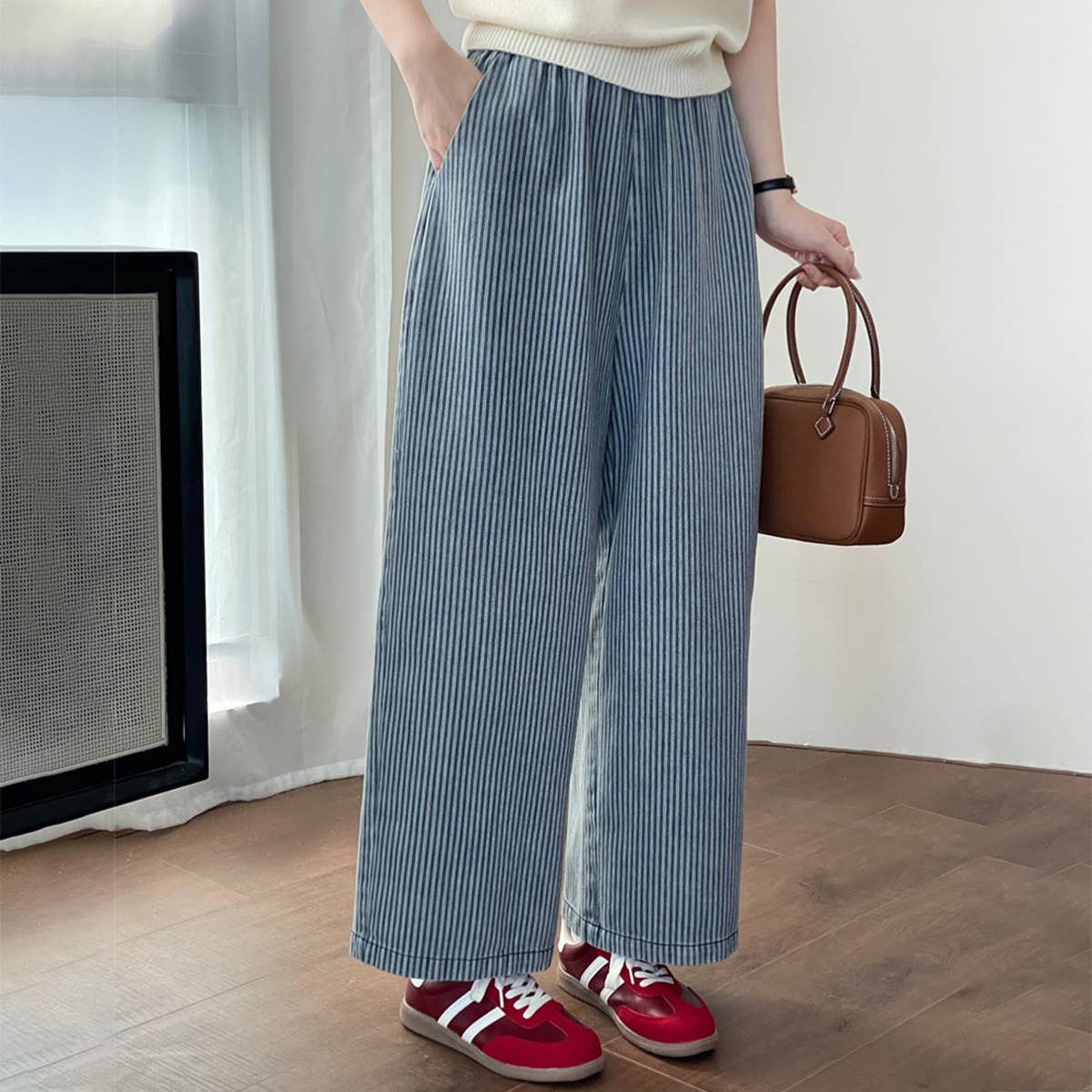 Vertical stripes soft slimming wide-leg jeans
