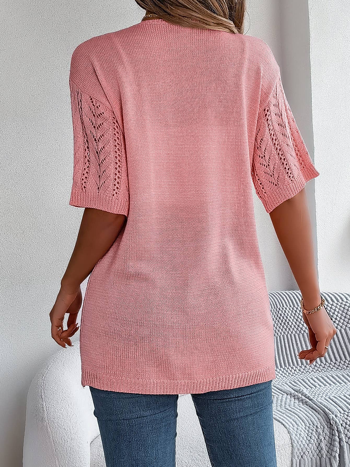 HOLLOW-OUT SHORT-SLEEVED KNIT SUNSCREEN SHIRT