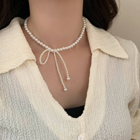 VERSATILE HIGH-END PEARL BOW NECKLACE FOR WOMEN