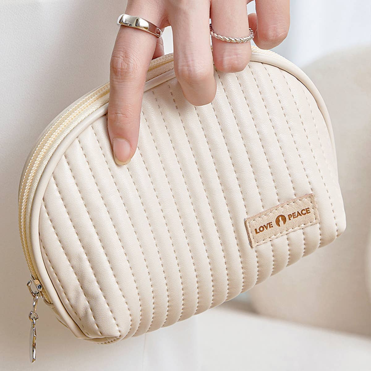 FASHIONABLE COSMETIC STORAGE BAG_CWAB0553