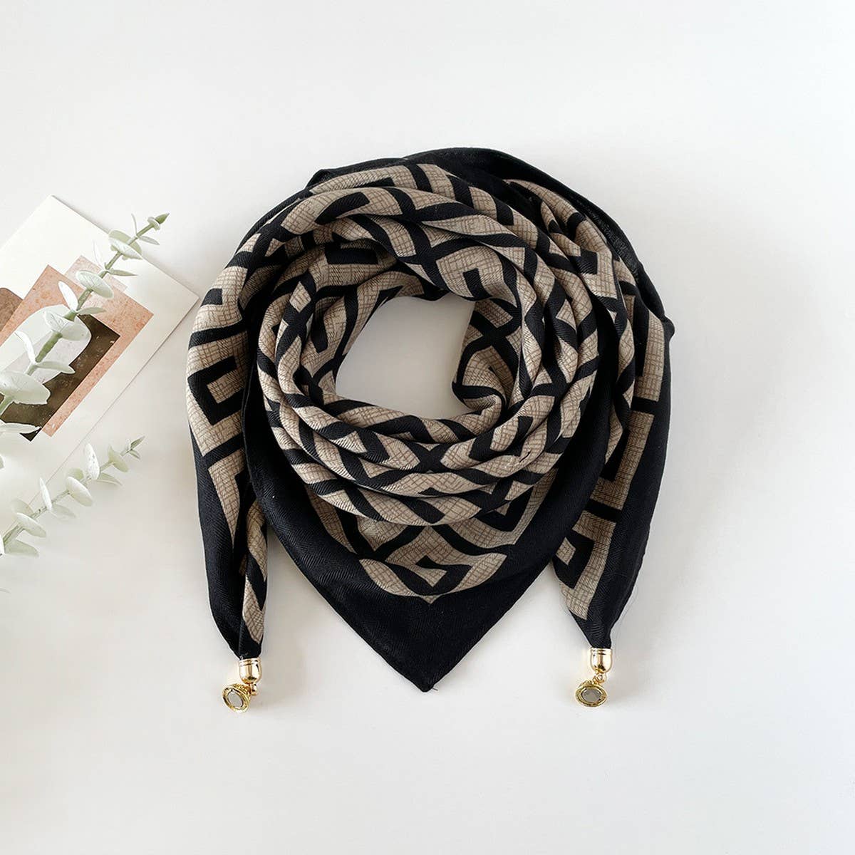 Magnetic Closure Scarf, Floral Triangle Neck Wrap