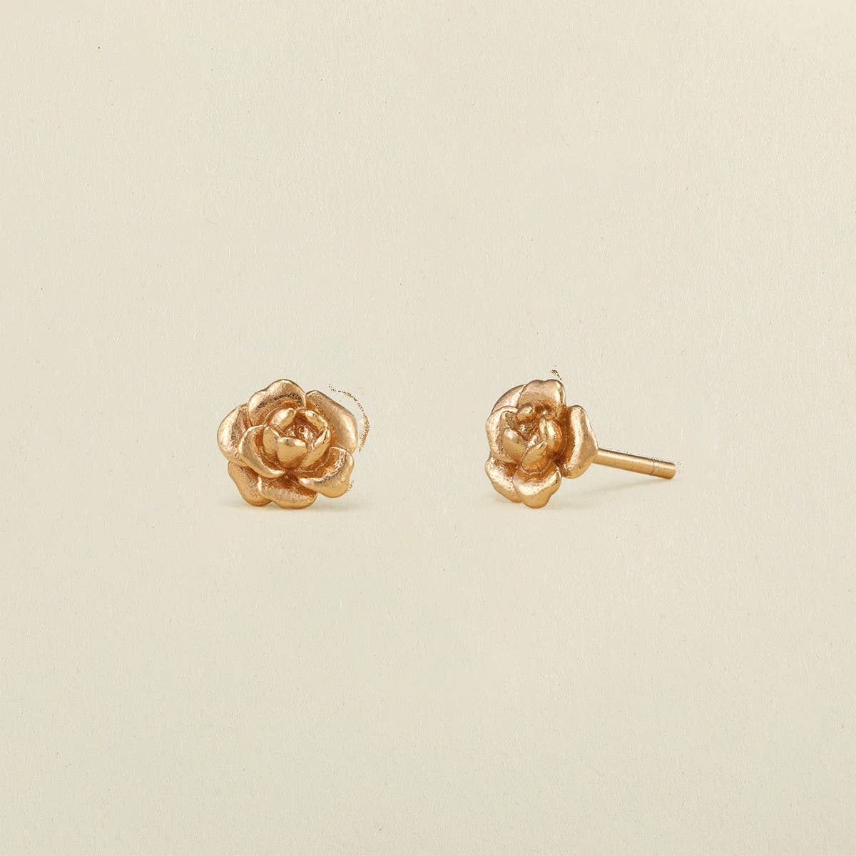 Vintage December Birth Flower Stud Earrings