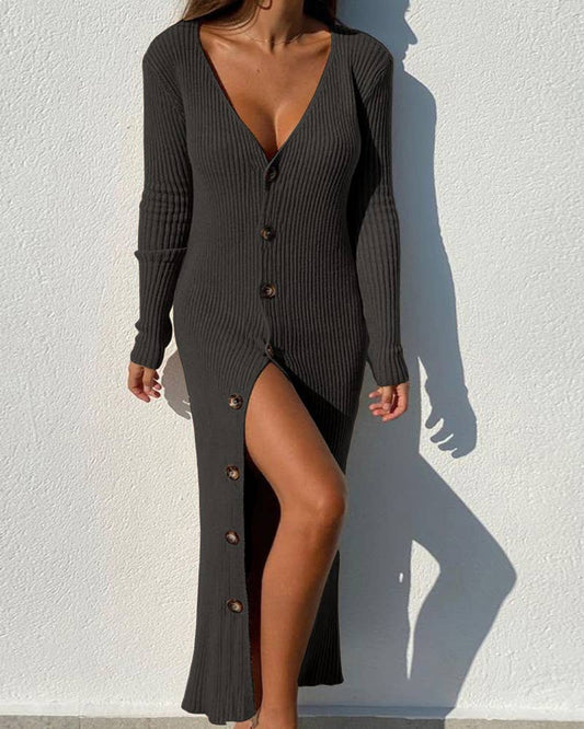 Single-breasted long-sleeved knitted dress