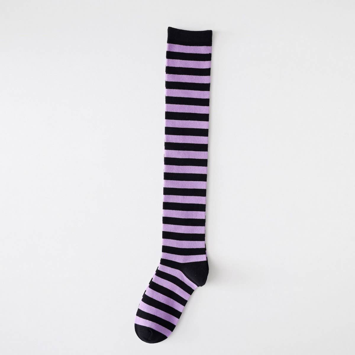 SWEET BONELESS SLIM BLACK STRIPED KNEE-HIGH SOCKS