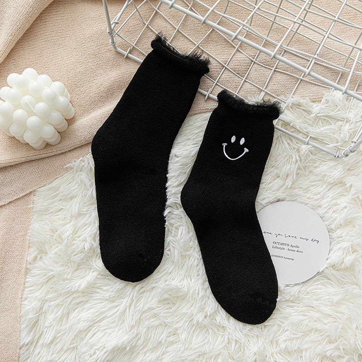 2024 NEW THICKENED SMILEY FACE EMBROIDERED SOCKS_CWMS0891