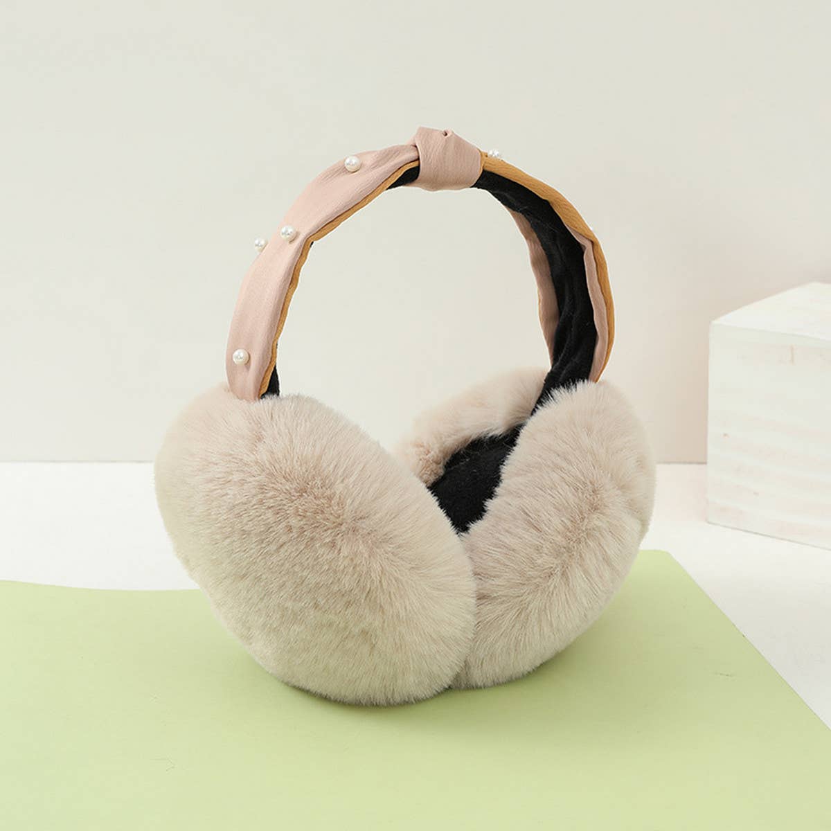 CUTE WARM FOLDABLE PORTABLE EARMUFFS